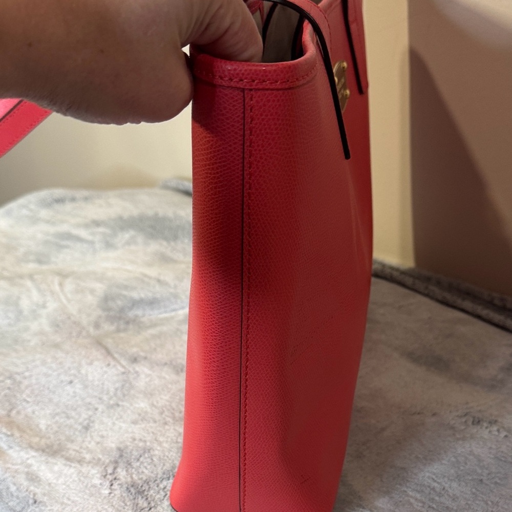 Michael Kors Bright Salmon Pink Tote - Gold Hardware - Picture 6 of 11